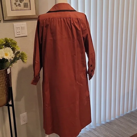 Authentic YSL coat - Picture 4 of 12